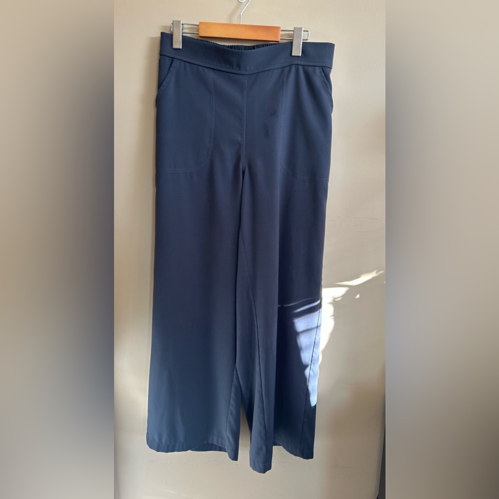 Max Studio Charcoal Grey  Stretch Wide Leg Pants with Front pockets